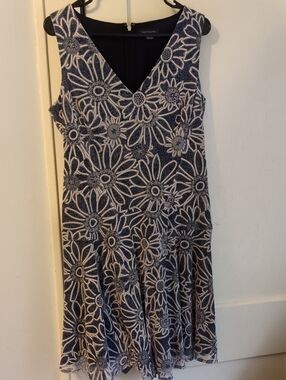 Tommy Hilfiger Navy & White Floral V-Neck Midi Dress